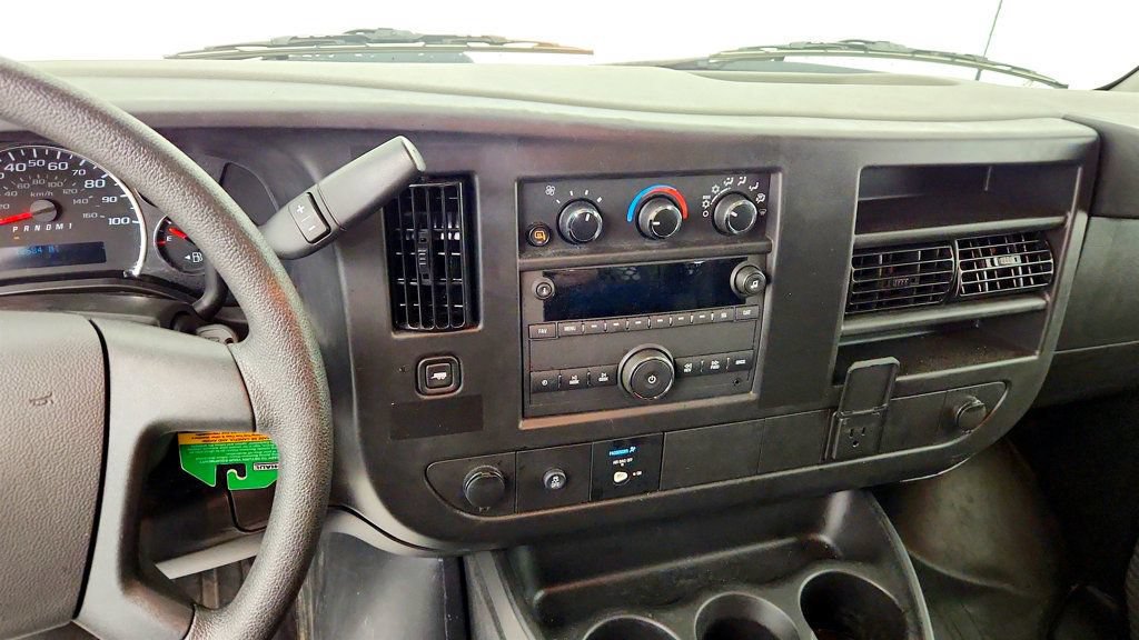 Used 2025 GMC Savana 2500 w/ Driver Convenience Package RWD image 14