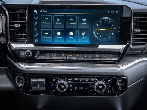 Used 2024 Chevrolet Silverado 1500 LTZ w/ LTZ Convenience Package II image 22