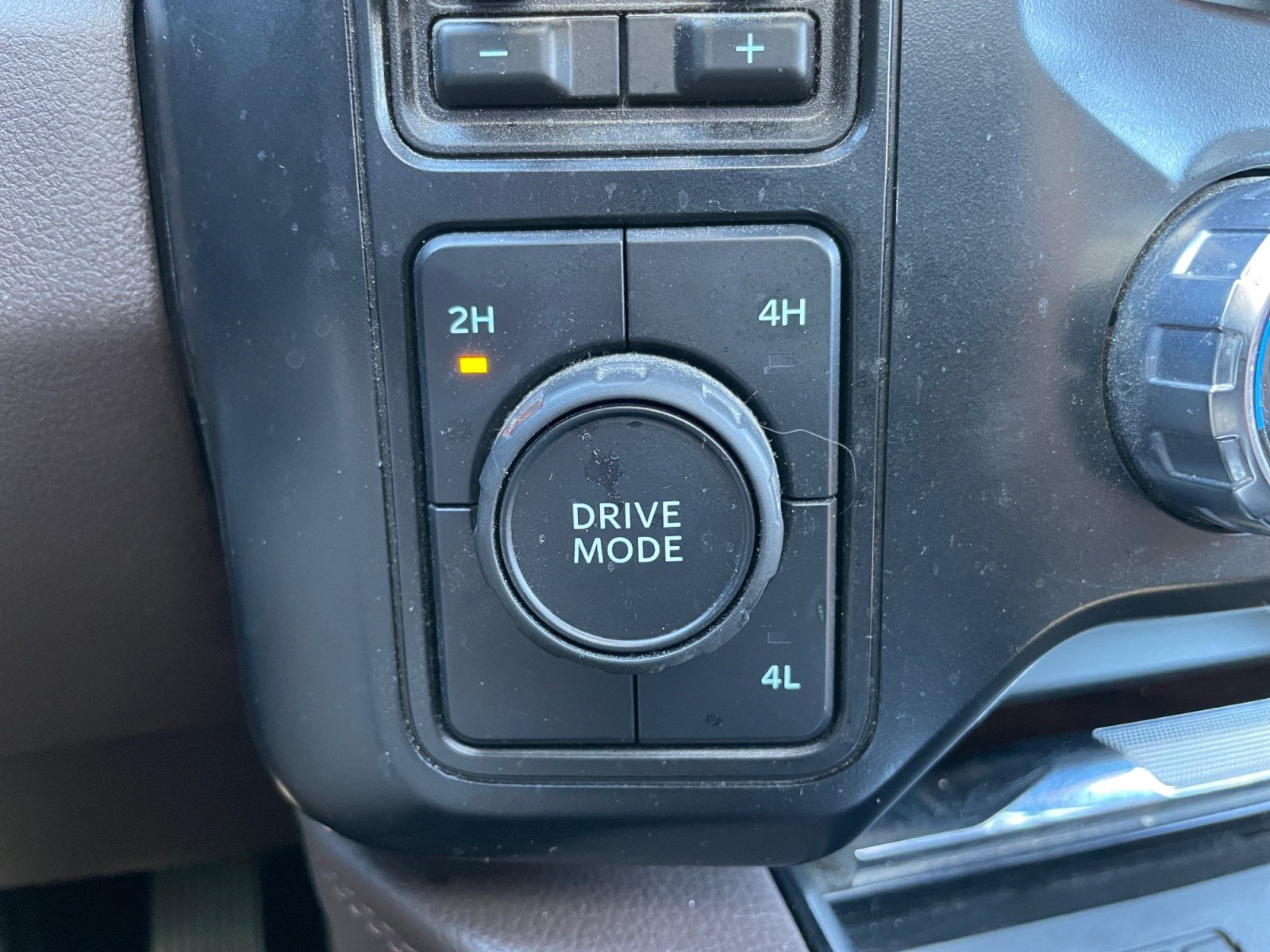 Used 2024 Ford F350 King Ranch AWD/4WD image 29