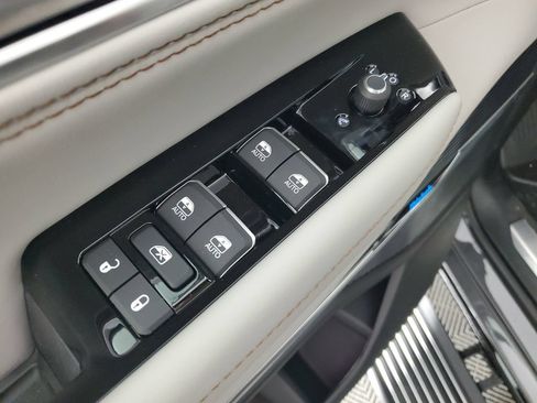 New 2026 Jeep Grand Wagoneer Summit AWD/4WD image 30