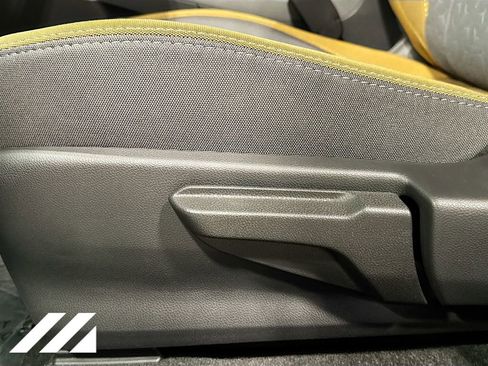 Certified 2025 Subaru Crosstrek 2.5i Sport w/ Crosstrek Mirror Package image 19