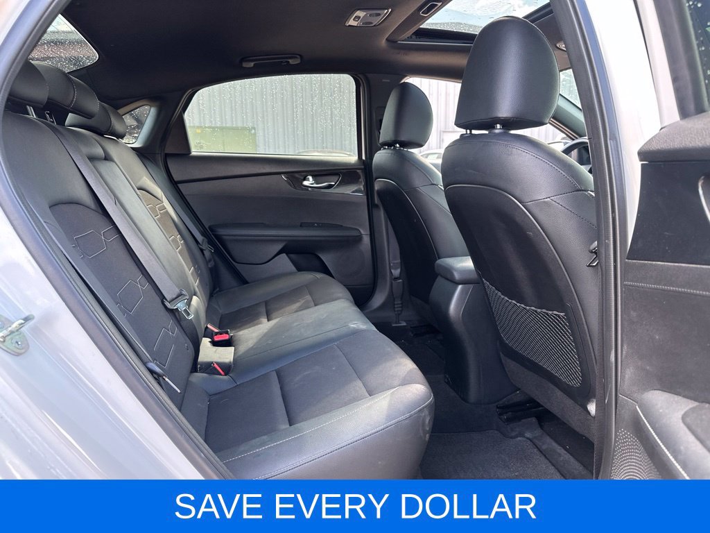 Used 2024 Kia Forte GT-Line w/ GT-Line Premium Package FWD image 18