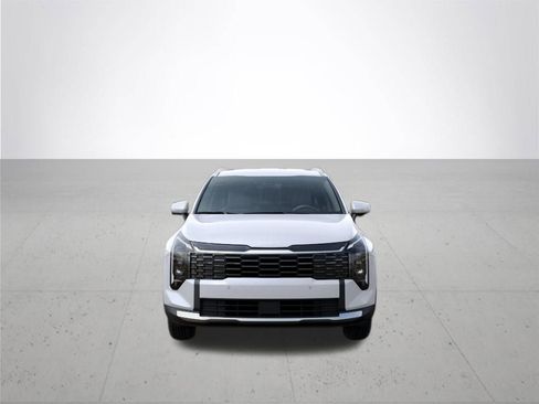 New 2026 Kia Sportage EX image 2