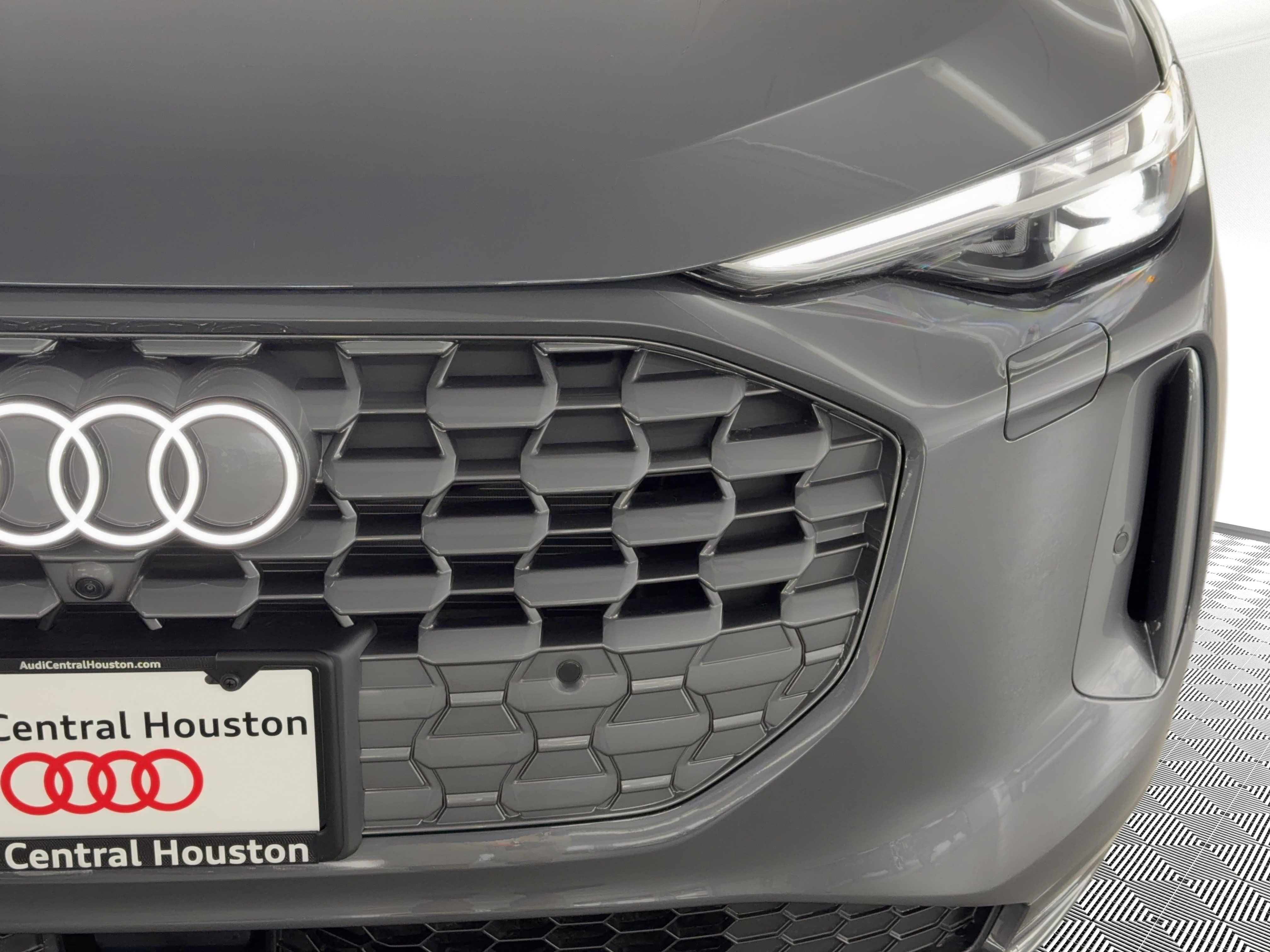 New 2026 Audi Q5 Premium Plus AWD/4WD image 11