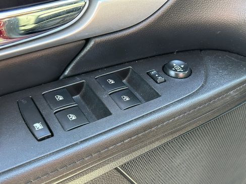 Used 2017 GMC Terrain SLE image 7