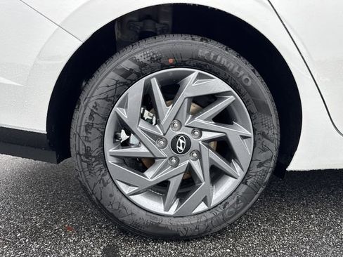 New 2026 Hyundai Elantra Blue image 17