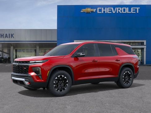 New 2027 Chevrolet Traverse Z71 w/ Enhanced Driving Package AWD/4WD image 2