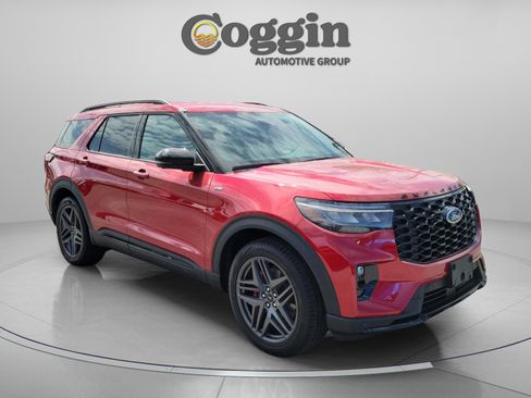 New 2026 Ford Explorer ST-Line w/ ST-Line Street Pack image 5