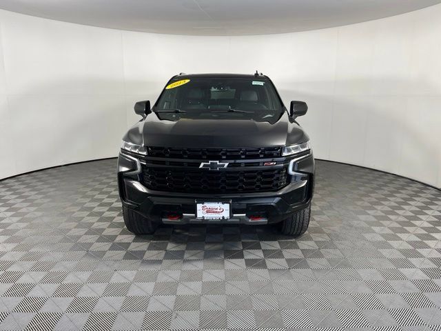 Used 2023 Chevrolet Suburban Z71 AWD/4WD image 2
