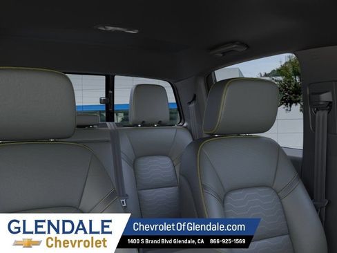 New 2026 Chevrolet Colorado ZR2 w/ Technology Package AWD/4WD image 24