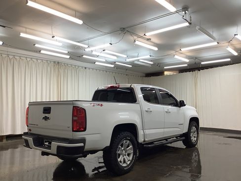 Used 2018 Chevrolet Colorado LT w/ LT Convenience Package image 6