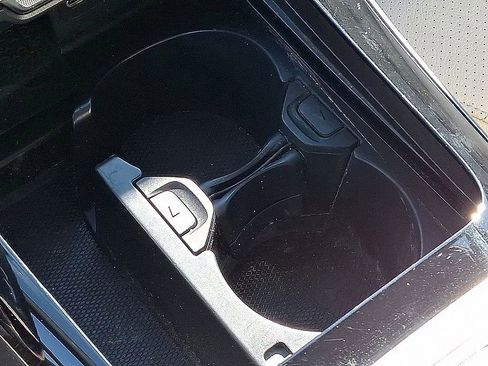 Used 2025 Mercedes-Benz C 300 4MATIC Sedan image 26