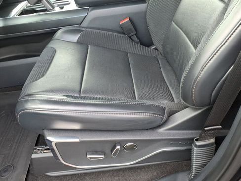 Used 2022 Ford F150 Raptor w/ Equipment Group 801A High image 23