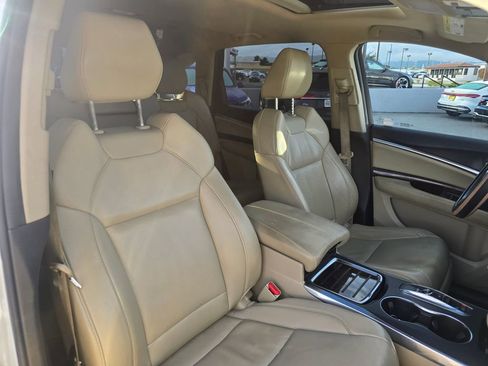 Used 2017 Acura MDX SH-AWD image 10