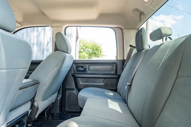 Used 2018 RAM 2500 Tradesman w/ Chrome Appearance Group AWD/4WD image 35