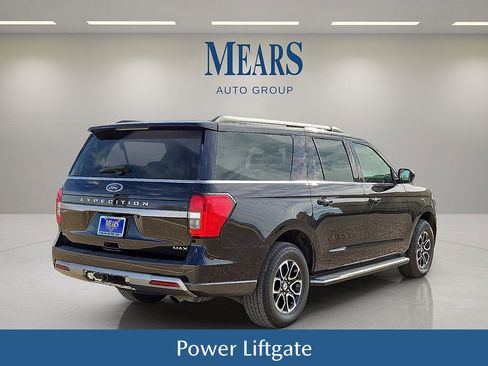 Used 2022 Ford Expedition Max XLT image 6