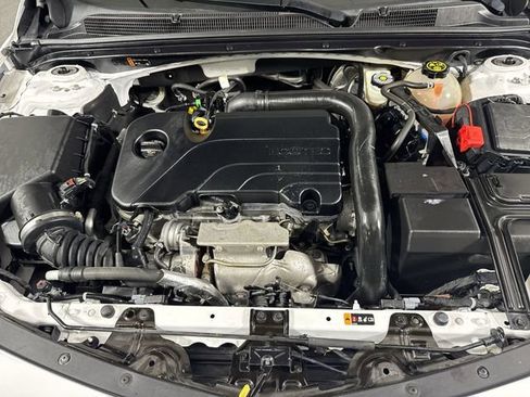 Used 2020 Chevrolet Malibu RS image 25