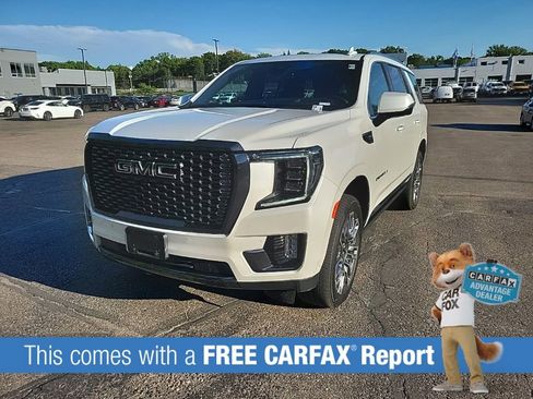Used 2024 GMC Yukon Denali Ultimate AWD/4WD image 2