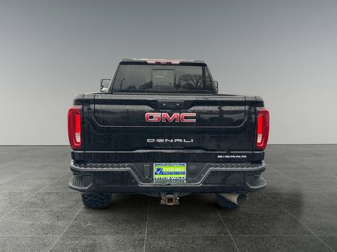 Used 2022 GMC Sierra 3500 Denali w/ Denali Ultimate Package image 6