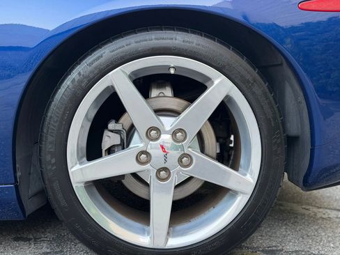 Used 2006 Chevrolet Corvette Convertible w/ Preferred Equipment Group image 14