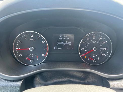 Used 2022 Kia Sportage LX image 12