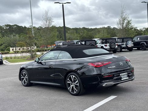 Used 2025 Mercedes-Benz CLE 300 4MATIC Cabriolet image 6