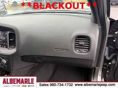 Used 2023 Dodge Charger SXT w/ Blacktop Package image 31