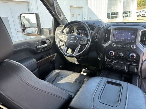 Used 2020 GMC Sierra 2500 Denali w/ Denali Ultimate Package image 20