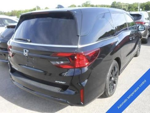 Used 2025 Honda Odyssey Sport-L image 4