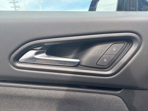 Used 2024 Honda Prologue EX image 11