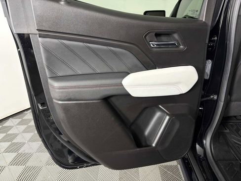 Certified 2024 GMC Canyon AT4X w/ AT4X AEV Edition AWD/4WD image 20