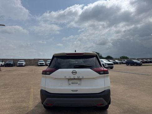 Certified 2023 Nissan Rogue S FWD image 19