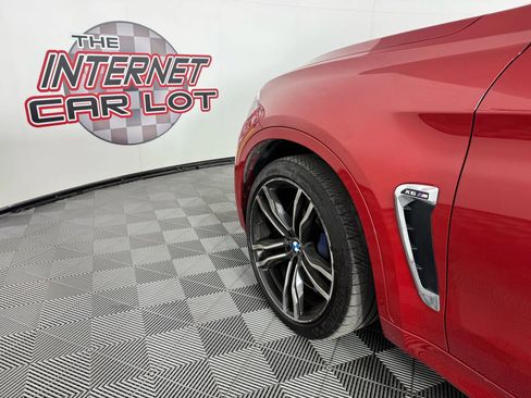Used 2018 BMW X6 M image 27
