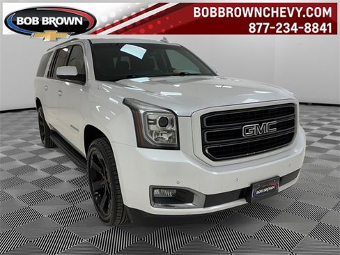 Used 2019 GMC Yukon XL SLT w/ Graphite Performance Edition image 1