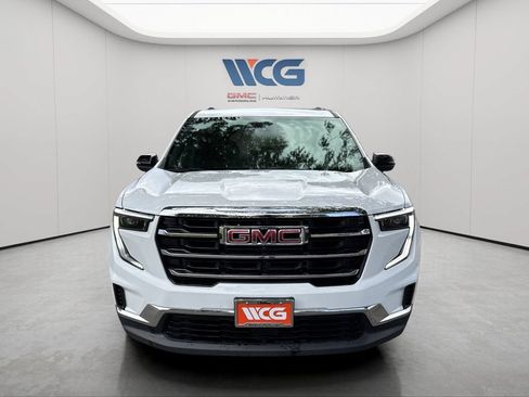Used 2025 GMC Acadia Elevation AWD/4WD image 8