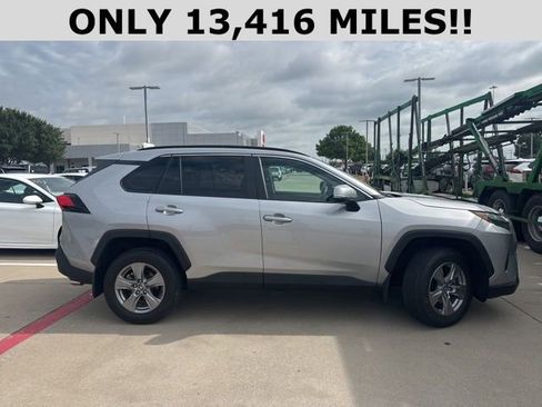 Used 2024 Toyota RAV4 XLE w/ Convenience Package FWD image 2