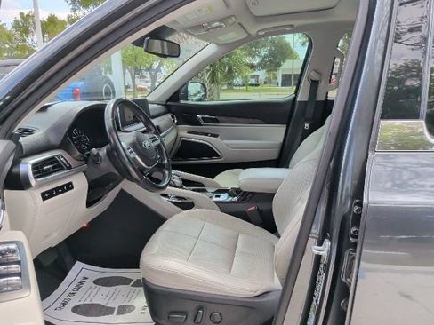 Used 2020 Kia Telluride EX w/ Towing Package FWD image 15