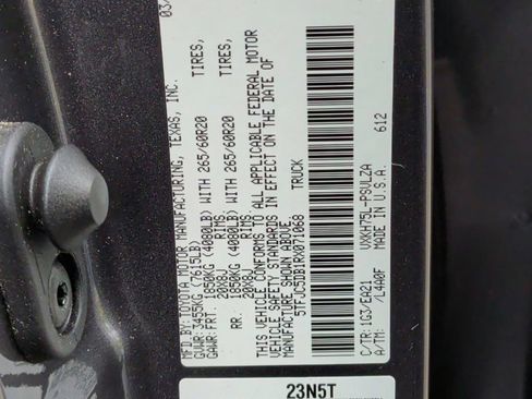 Used 2024 Toyota Tundra Limited AWD/4WD image 40