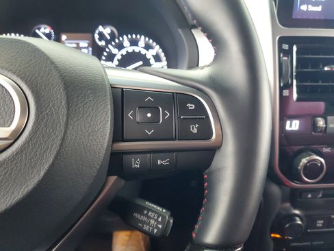 Certified 2022 Lexus GX 460 Premium w/ Premium Package image 25