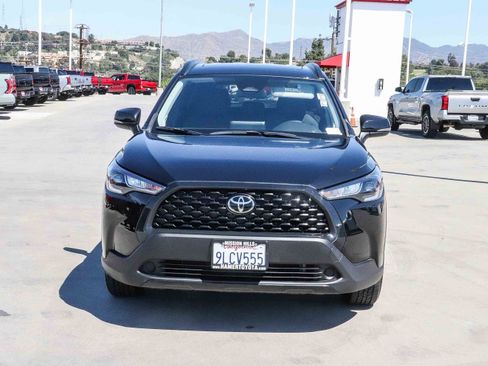 Certified 2024 Toyota Corolla Cross LE w/ Moonroof Package AWD/4WD image 2