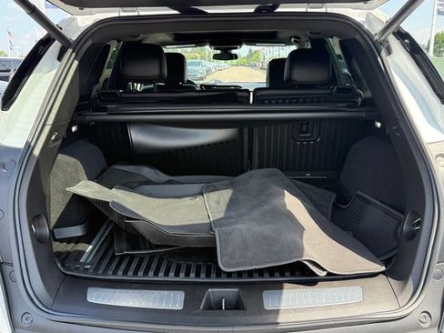 Used 2024 Cadillac XT5 Premium Luxury AWD/4WD image 28