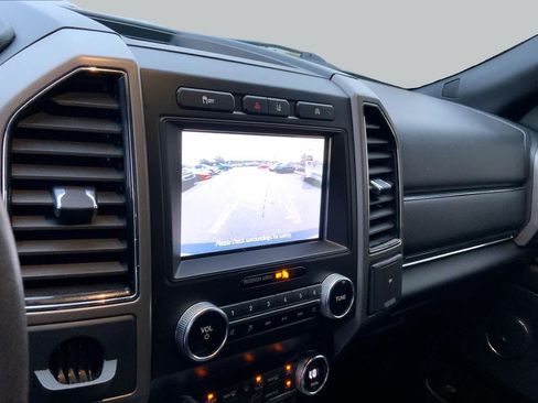Used 2020 Ford Expedition XLT w/ Equipment Group 202A RWD image 28