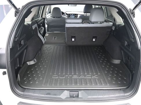 Certified 2025 Subaru Outback Premium w/ Popular Package #1A image 23