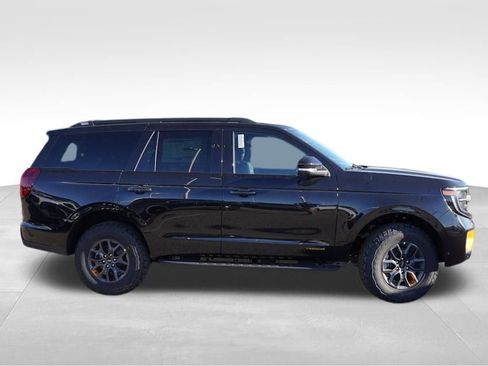 New 2025 Ford Expedition Tremor image 2