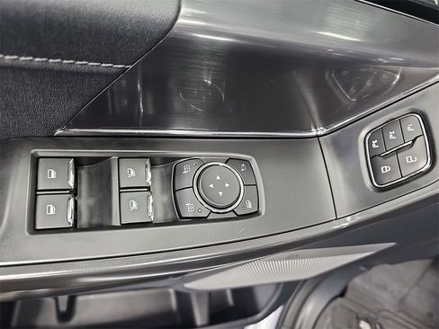 Used 2024 Ford F150 Lariat w/ FX4 Off-Road Package image 28