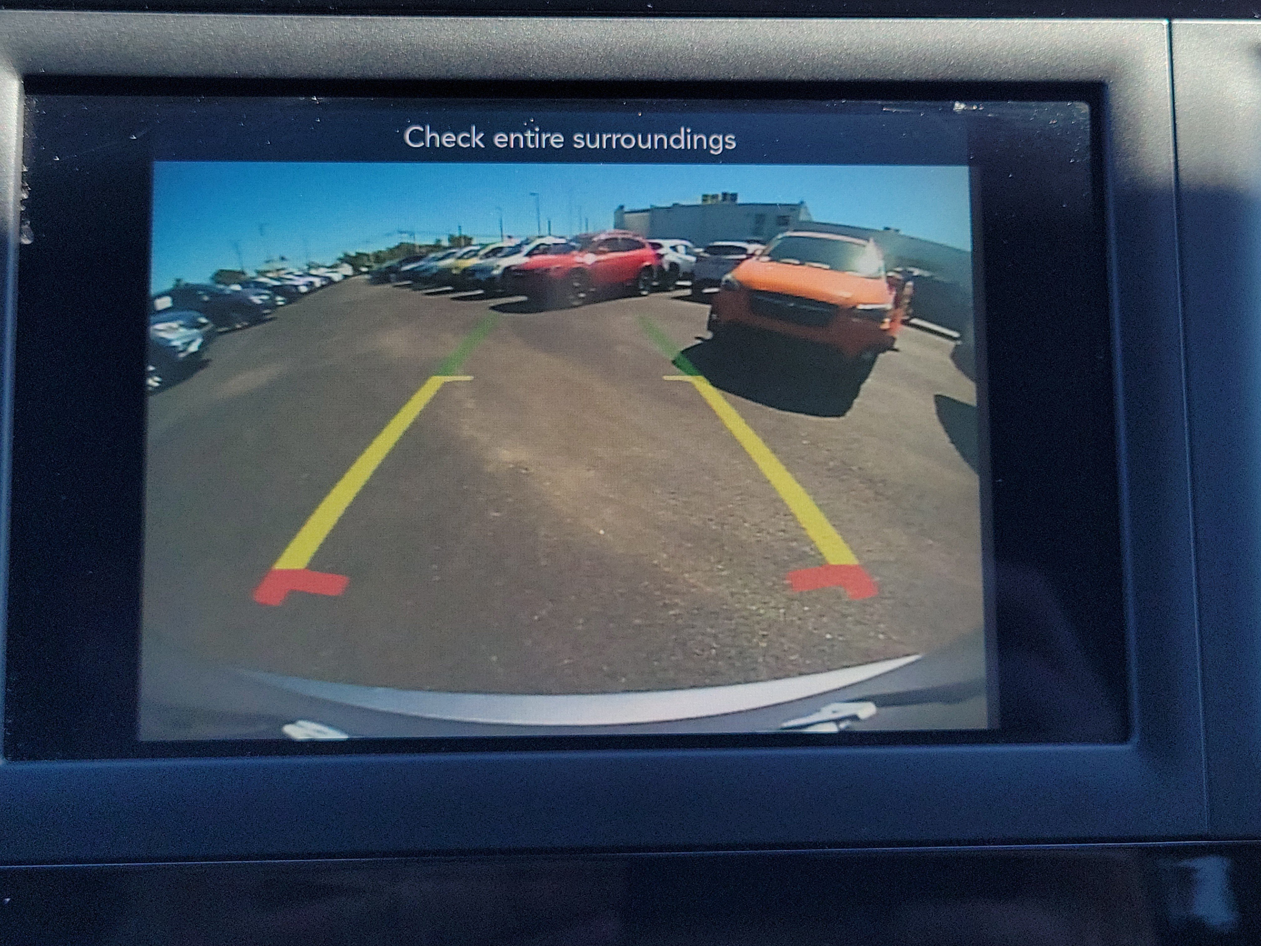 Used 2019 Chrysler Pacifica LX w/ Tire & Wheel Group FWD image 24