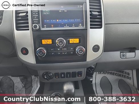 Certified 2020 Nissan Frontier SV w/ Midnight Edition Floor Mats image 12