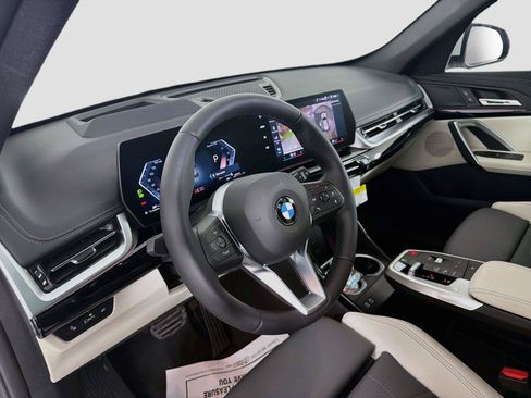 New 2027 BMW X1 xDrive28i AWD/4WD image 9