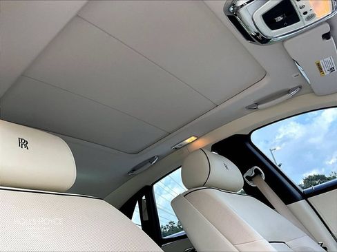 Certified 2013 Rolls-Royce Ghost RWD image 20