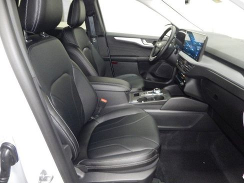 New 2026 Ford Escape Platinum w/ Premium Technology Package image 21